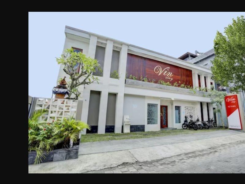 Super Oyo Capital O 90291 Vin Stay Petanu Pesanggaran Luaran gambar